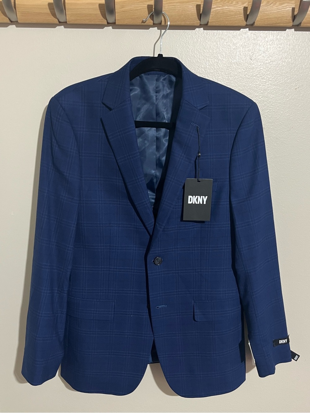 DKNY Men's Navy Windowpane Sport Coat